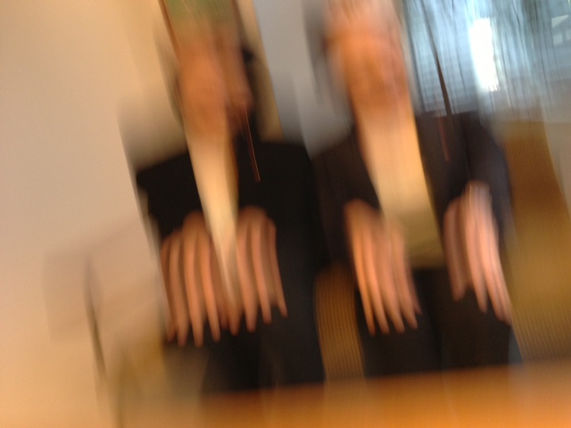 %E5%B9%BD%E9%9C%8A.JPG